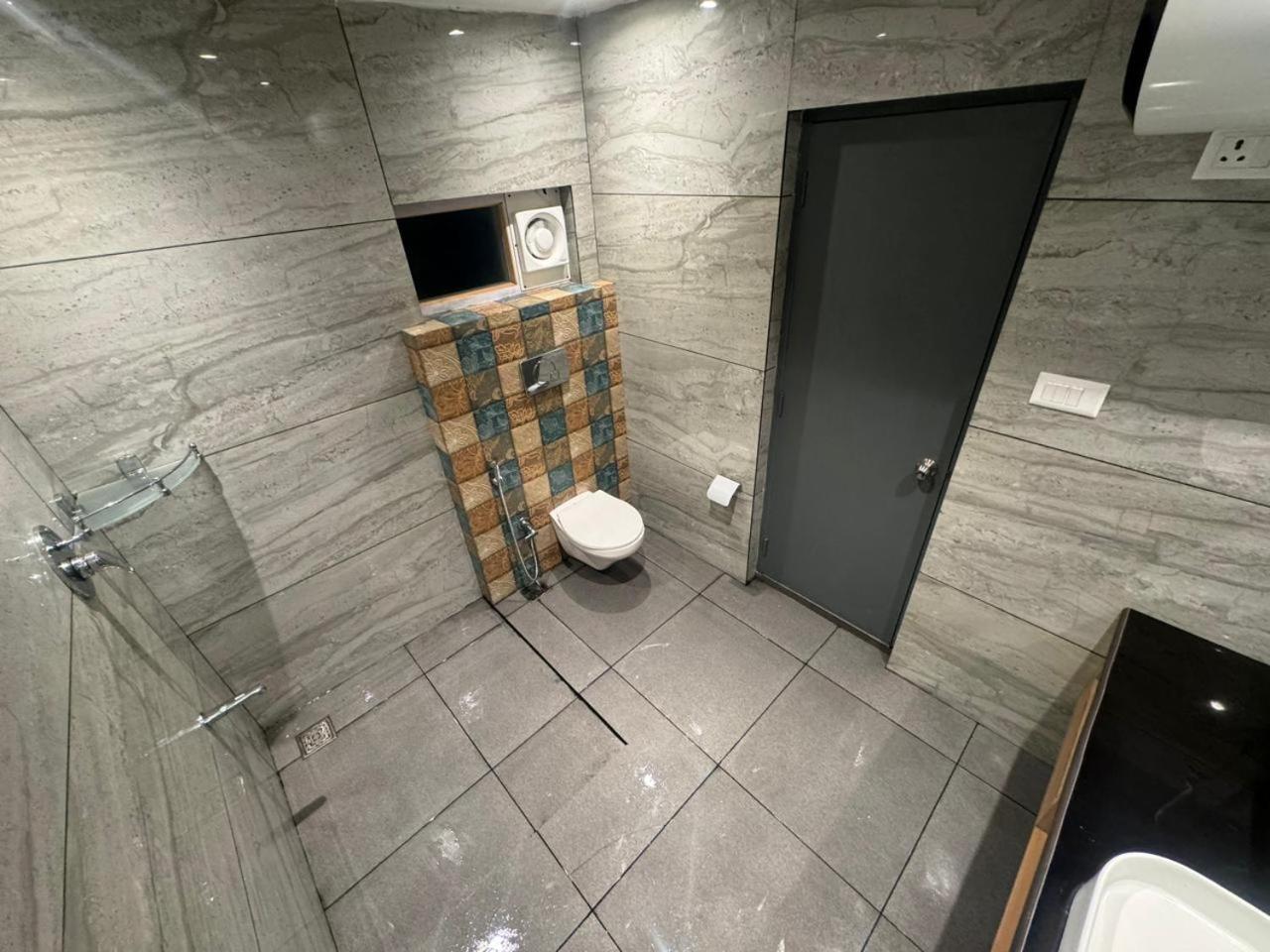 De Elaaf The Luxury Stay Srīnagar Exterior foto