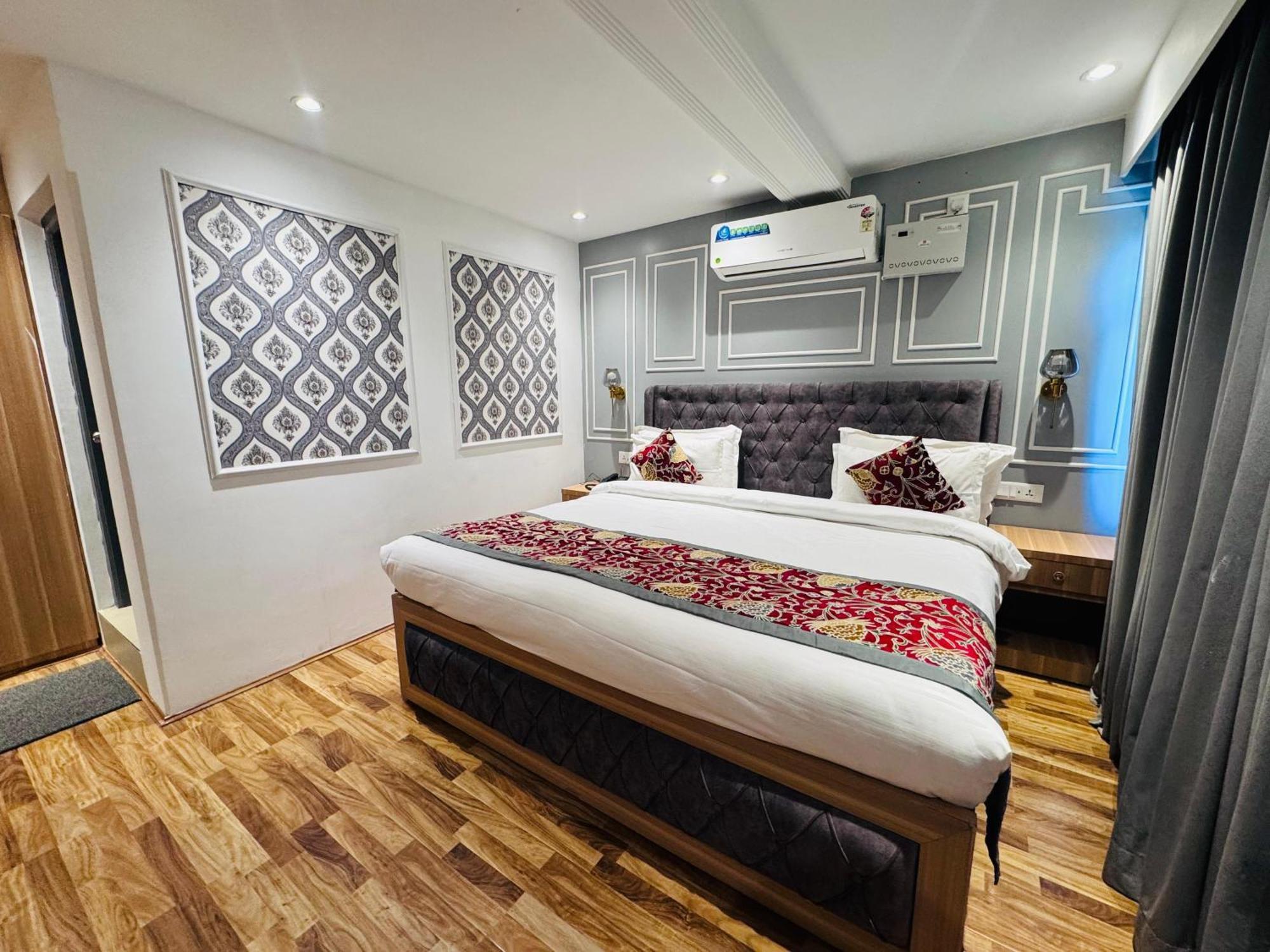 De Elaaf The Luxury Stay Srīnagar Exterior foto